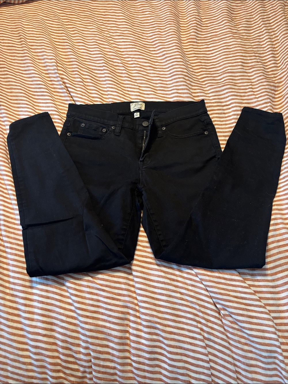 $10 denim! Black J.Crew toothpick jeans